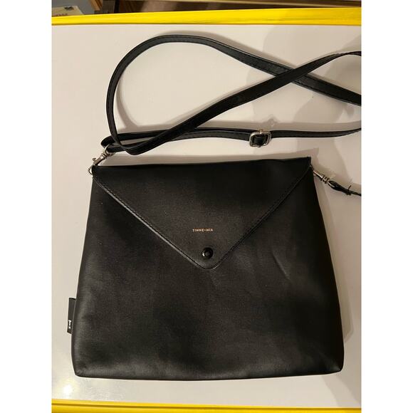 Tinne & Mia by Rilla Go Rilla-  crossbody Envelope Bag in Black - Picture 1 of 7
